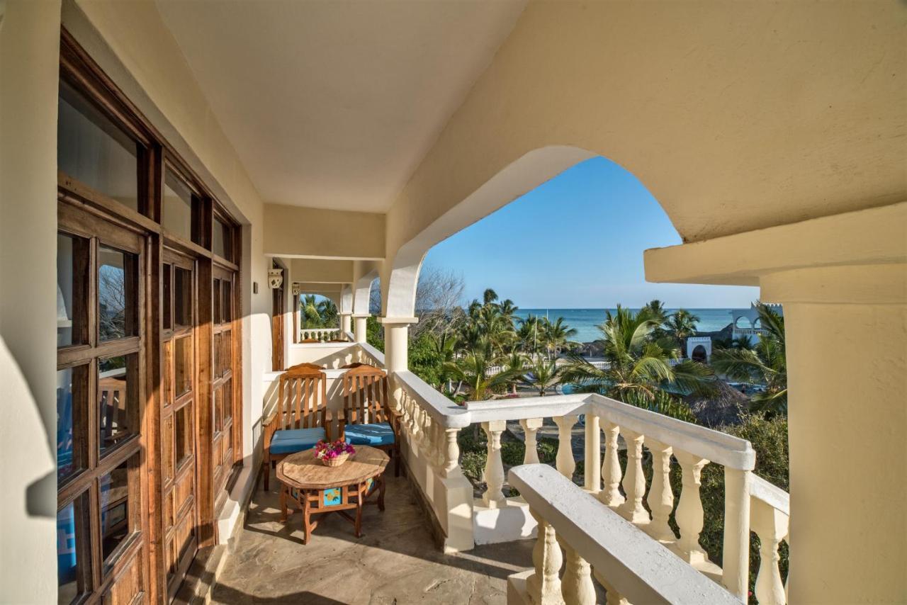 Jumbo Club Watamu Hotel Ngoại thất bức ảnh