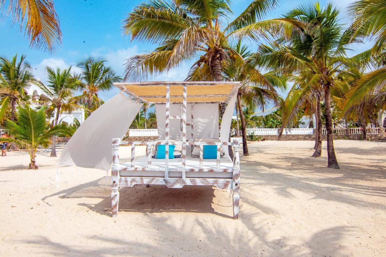 Jumbo Club Watamu Hotel Ngoại thất bức ảnh